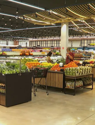 Supermercado Alma Júlia foi inaugurado em março deste ano em Ribeirão Preto — Foto: Reprodução/EPTV