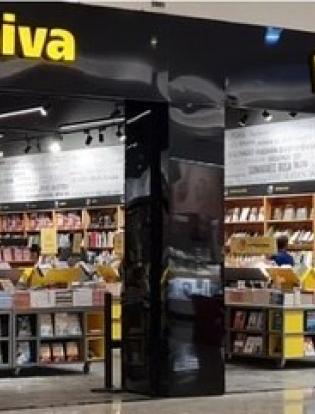 Fachada de uma antiga loja da Livraria Saraiva em shopping